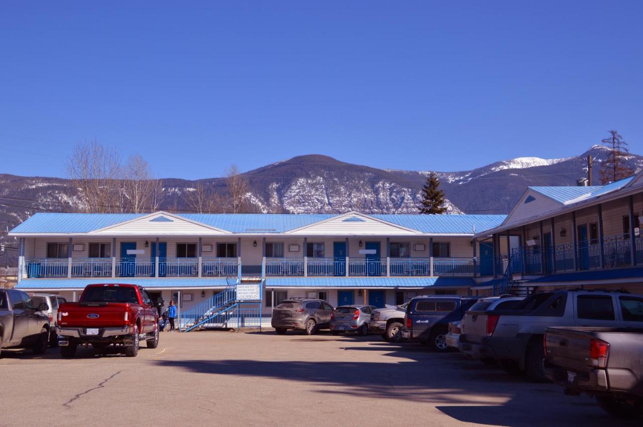 Skimmerhorn Inn Creston Exterior foto
